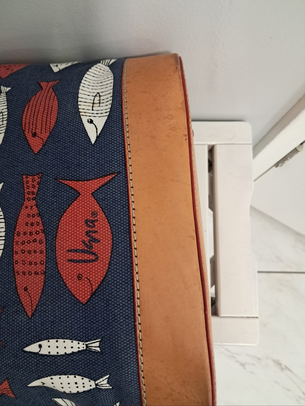 Rare Classic Brighton Vera Neumann Nautical Navy Tote w/ Red & White Fish EUC - Picture 11 of 15